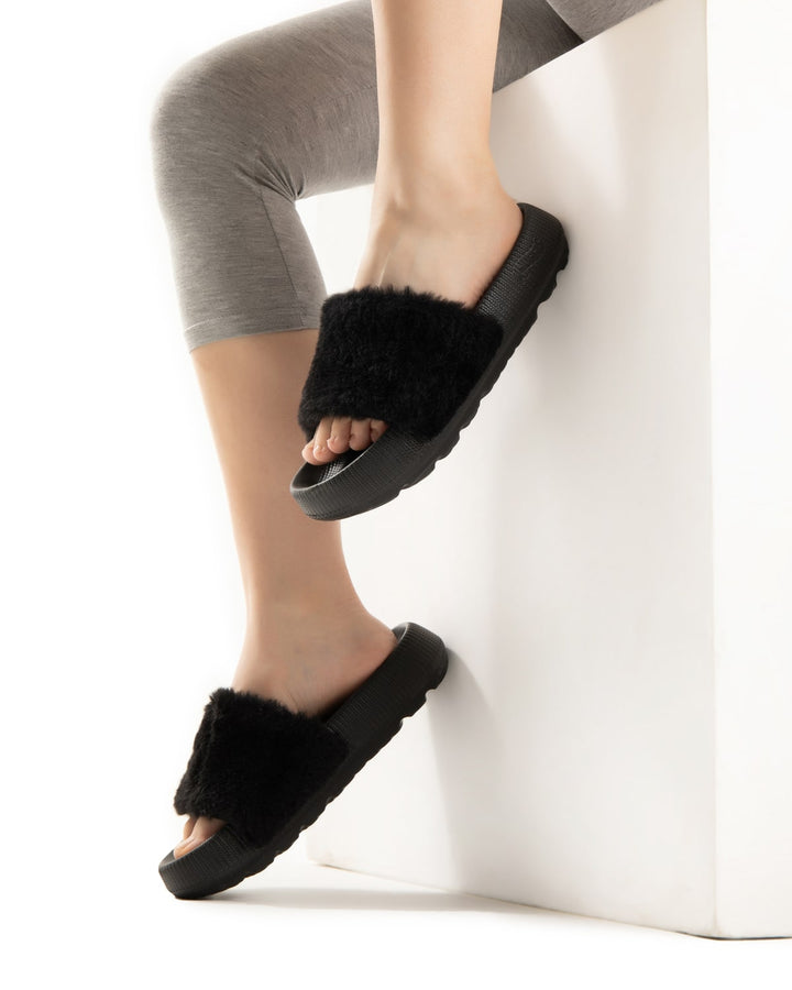 Knuffis Damen Pantoletten mit Fell Schlappen kurz